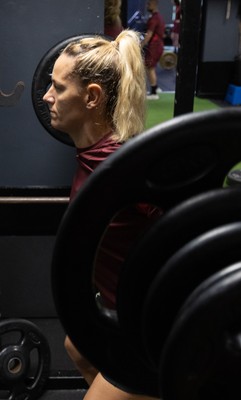 020925 - Wales Women Gym Session - Kerin Lake during a gym training session ahead of their final Women’s Rugby World Cup match against Fiji