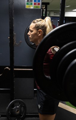 020925 - Wales Women Gym Session - Kerin Lake during a gym training session ahead of their final Women’s Rugby World Cup match against Fiji