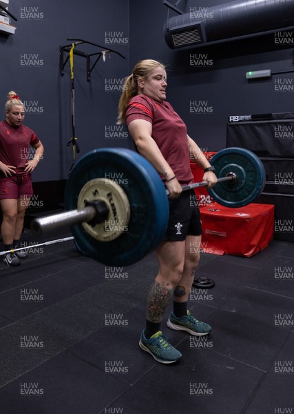 020925 - Wales Women Gym Session - Bethan Lewis and Molly Reardon during a gym training session ahead of their final Women’s Rugby World Cup match against Fiji