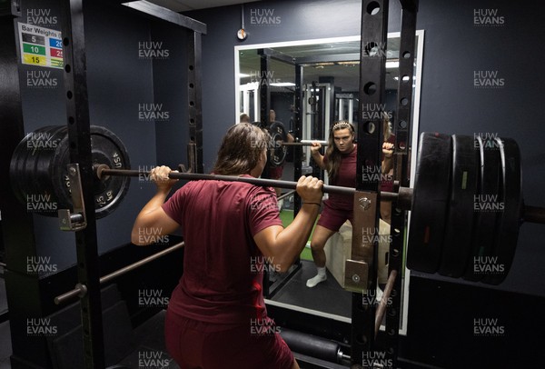 020925 - Wales Women Gym Session - Bryonie King during a gym training session ahead of their final Women’s Rugby World Cup match against Fiji