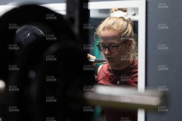 020925 - Wales Women Gym Session - Lisa Neumann during a gym training session ahead of their final Women’s Rugby World Cup match against Fiji