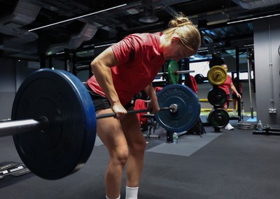 180825 - Wales Women Gym Session - Carys Cox during a Wales Women weights session ahead of their first Women’s Rugby World Cup match against Scotland