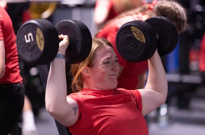 180825 - Wales Women Gym Session - Abbie Fleming during a Wales Women weights session ahead of their first Women’s Rugby World Cup match against Scotland