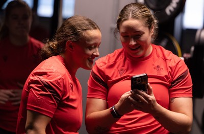 180825 - Wales Women Gym Session - Lleucu George and Katherine Baverstock during a Wales Women weights session ahead of their first Women’s Rugby World Cup match against Scotland