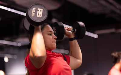 180825 - Wales Women Gym Session - Jenni Scoble during a Wales Women weights session ahead of their first Women’s Rugby World Cup match against Scotland