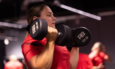 180825 - Wales Women Gym Session - Jenni Scoble during a Wales Women weights session ahead of their first Women’s Rugby World Cup match against Scotland