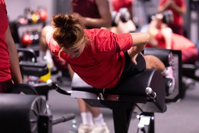 180825 - Wales Women Gym Session - Georgia Evans during a Wales Women weights session ahead of their first Women’s Rugby World Cup match against Scotland