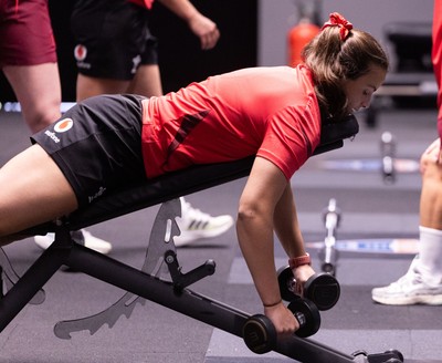 180825 - Wales Women Gym Session - Branwen Metcalfe during a Wales Women weights session ahead of their first Women’s Rugby World Cup match against Scotland