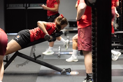 180825 - Wales Women Gym Session - Branwen Metcalfe during a Wales Women weights session ahead of their first Women’s Rugby World Cup match against Scotland