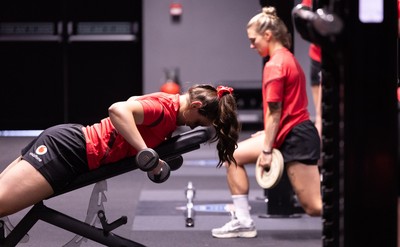 180825 - Wales Women Gym Session - Branwen Metcalfe during a Wales Women weights session ahead of their first Women’s Rugby World Cup match against Scotland