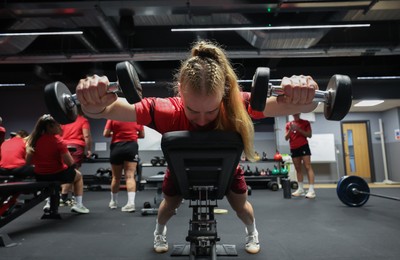180825 - Wales Women Gym Session - Cath Richards during a Wales Women weights session ahead of their first Women’s Rugby World Cup match against Scotland