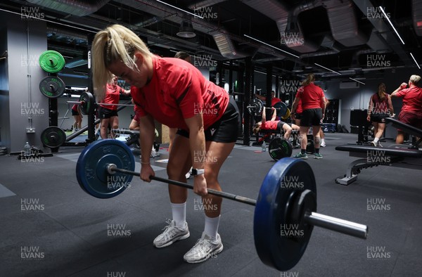 180825 - Wales Women Gym Session - Kelsey Jones during a Wales Women weights session ahead of their first Women’s Rugby World Cup match against Scotland