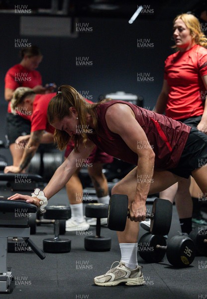 180825 - Wales Women Gym Session - Lisa Neumann during a Wales Women weights session ahead of their first Women’s Rugby World Cup match against Scotland