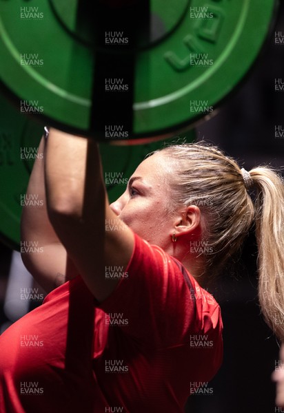 180825 - Wales Women Gym Session - Kelsey Jones during a Wales Women weights session ahead of their first Women’s Rugby World Cup match against Scotland