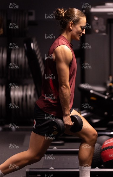 180825 - Wales Women Gym Session - Jasmine Joyce during a Wales Women weights session ahead of their first Women’s Rugby World Cup match against Scotland