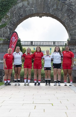 150725 - Wales Women Women’s Rugby World Cup 2025 Kit Launch, National Botanical Gardens of Wales - Wales players, left to right, Molly Reardon, Georgia Evans, Alex Callender, Kate Williams, Keira Bevan,  Maisie Davies and Sisilia Tuipulotu at the launch of the Wales Women’s Rugby World Cup kit