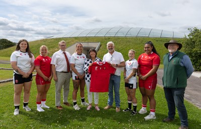 150725 - Wales Women Women’s Rugby World Cup 2025 Kit Launch, National Botanical Gardens of Wales - Signed Wales Women’s jersey presentation to the National Botanical Gardens of Wales
