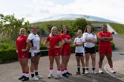 150725 - Wales Women Women’s Rugby World Cup 2025 Kit Launch, National Botanical Gardens of Wales - Wales players, left to right, Molly Reardon, Georgia Evans, Alex Callender, Kate Williams, Keira Bevan, Maisie Davies and Sisilia Tuipulotu at the launch of the Wales Women’s Rugby World Cup kit at the National Botanical Gardens of Wales