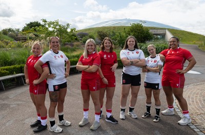 150725 - Wales Women Women’s Rugby World Cup 2025 Kit Launch, National Botanical Gardens of Wales - Wales players, left to right, Molly Reardon, Georgia Evans, Alex Callender, Kate Williams, Maisie Davies, Keira Bevan and Sisilia Tuipulotu at the launch of the Wales Women’s Rugby World Cup kit at the National Botanical Gardens of Wales