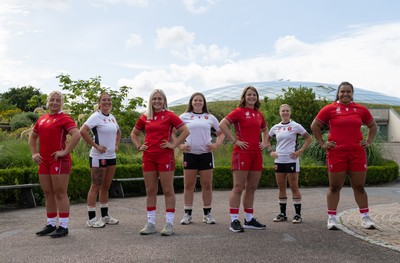 150725 - Wales Women Women’s Rugby World Cup 2025 Kit Launch, National Botanical Gardens of Wales - Wales players, left to right, Molly Reardon, Georgia Evans, Alex Callender, Maisie Davies, Kate Williams, Keira Bevan and Sisilia Tuipulotu at the launch of the Wales Women’s Rugby World Cup kit at the National Botanical Gardens of Wales