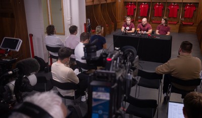 120825 - Wales Women Rugby World Cup Media Conference - Co captains Alex Callendar and Kate Williams with Sean Lynn, Wales Women head coach during a media conference at The Principality Stadium ahead of the Rugby World Cup