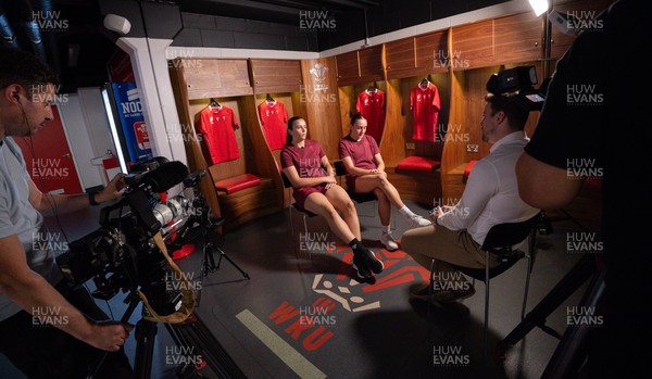 120825 - Wales Women Rugby World Cup Media Conference - Sisters Branwen Metcalfe and Nel Metcalfe during a media conference at The Principality Stadium ahead of the Rugby World Cup