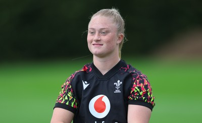 020925 - Wales Women RWC Rugby Training session - Seren Lockwood of Wales during rugby training session ahead of their final Women’s Rugby World Cup match against Fiji