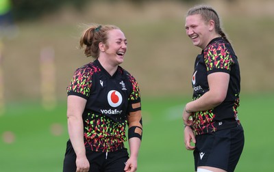 020925 - Wales Women RWC Rugby Training session - Abbie Fleming and Alaw Pyrs during a rugby training session ahead of their final Women’s Rugby World Cup match against Fiji