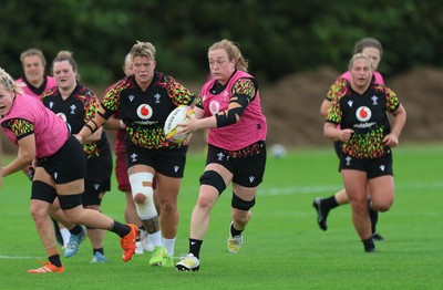 020925 - Wales Women RWC Rugby Training session - Abbie Fleming during a rugby training session ahead of Wales’  final Women’s Rugby World Cup match against Fiji