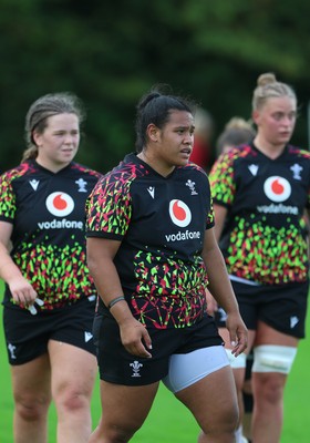 020925 - Wales Women RWC Rugby Training session - Sisilia Tuipulotu during a rugby training session ahead of Wales’ final Women’s Rugby World Cup match against Fiji