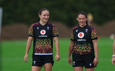 020925 - Wales Women RWC Rugby Training session - Jasmine Joyce-Butchers and Kayleigh Powell during a rugby training session ahead of Wales’ final Women’s Rugby World Cup match against Fiji