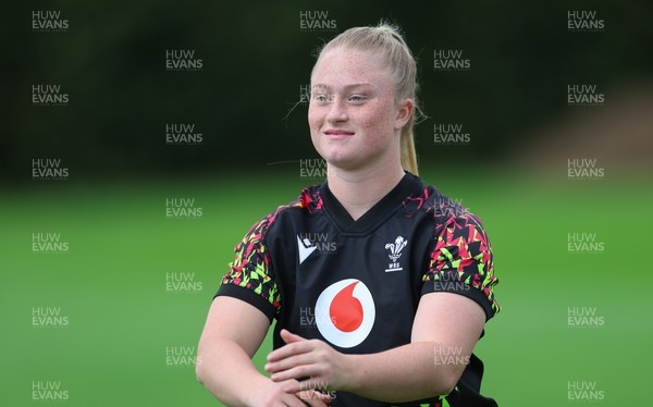020925 - Wales Women RWC Rugby Training session - Seren Lockwood of Wales during rugby training session ahead of their final Women’s Rugby World Cup match against Fiji