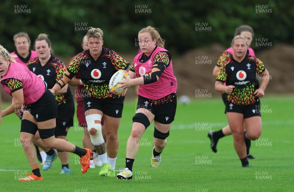 020925 - Wales Women RWC Rugby Training session - Abbie Fleming during a rugby training session ahead of Wales’  final Women’s Rugby World Cup match against Fiji