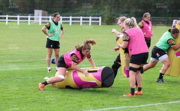 020925 - Wales Women RWC Rugby Training session - Kate Williams, Bethan  and Alex Callender during a rugby training session ahead of Wales’  final Women’s Rugby World Cup match against Fiji