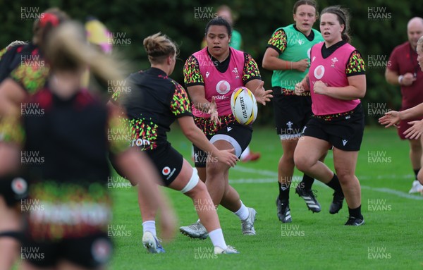 020925 - Wales Women RWC Rugby Training session - during a rugby training session ahead of Wales’  final Women’s Rugby World Cup match against Fiji