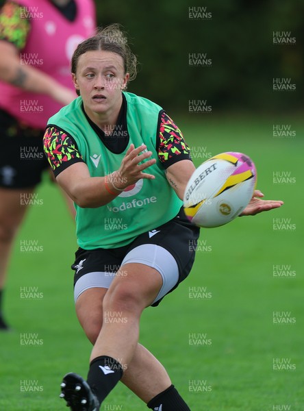020925 - Wales Women RWC Rugby Training session - Lleucu George during a rugby training session ahead of Wales’ final Women’s Rugby World Cup match against Fiji
