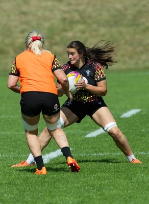 040925 - Wales Women RWC Rugby Training session - Branwen Metcalfe during a rugby training session ahead of Wales’ final Women’s Rugby World Cup match against Fiji