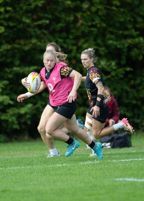 040925 - Wales Women RWC Rugby Training session - Seren Lockwood during a rugby training session ahead of Wales’ final Women’s Rugby World Cup match against Fiji