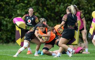 040925 - Wales Women RWC Rugby Training session - Bryonie King during a rugby training session ahead of Wales’ final Women’s Rugby World Cup match against Fiji