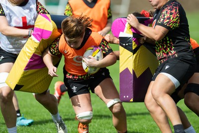 040925 - Wales Women RWC Rugby Training session - Kate Williams during a rugby training session ahead of Wales’ final Women’s Rugby World Cup match against Fiji