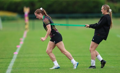 190825 - Wales Women Rugby World Cup Training Session - Lisa Neumann and Hannah Dallavalle during a Wales training session ahead of their first Women’s Rugby World Cup match against Scotland