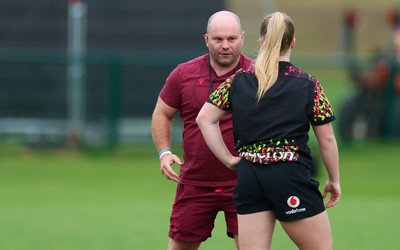 190825 - Wales Women Rugby World Cup Training Session - Sean Lynn, Wales Women head coach, during a Wales training session ahead of their first Women’s Rugby World Cup match against Scotland