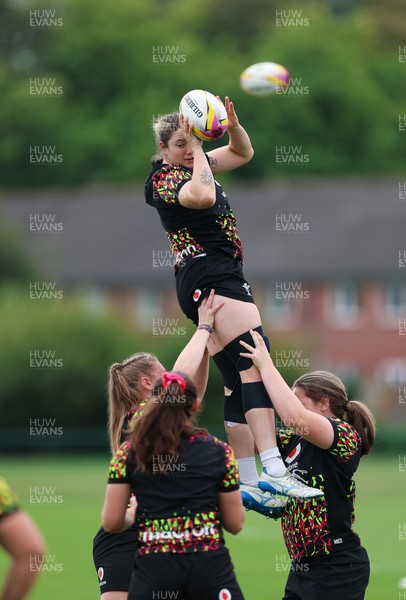 190825 - Wales Women Rugby World Cup Training Session - Gwen Crabb during a Wales training session ahead of their first Women’s Rugby World Cup match against Scotland