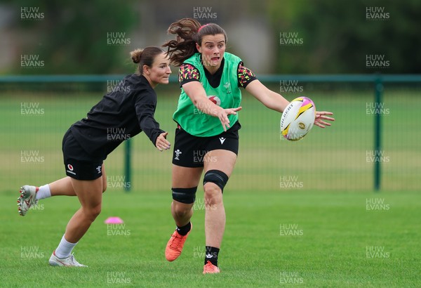 190825 - Wales Women Rugby World Cup Training Session - Branwen Metcalfe during a Wales training session ahead of their first Women’s Rugby World Cup match against Scotland