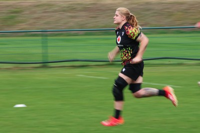 210825 - Wales Women Rugby World Cup Training Session - Bethan Lewis during a Wales training session ahead of their first Women’s Rugby World Cup match against Scotland