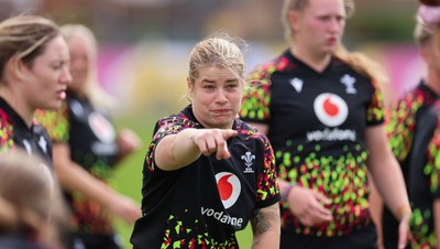 210825 - Wales Women Rugby World Cup Training Session - Bethan Lewis during a Wales training session ahead of their first Women’s Rugby World Cup match against Scotland
