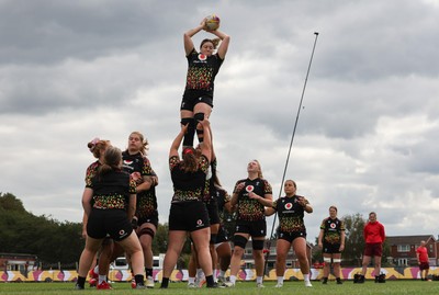 210825 - Wales Women Rugby World Cup Training Session - Gwen Crabb during a Wales training session ahead of their first Women’s Rugby World Cup match against Scotland