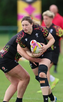 210825 - Wales Women Rugby World Cup Training Session - Gwen Crabb during a Wales training session ahead of their first Women’s Rugby World Cup match against Scotland