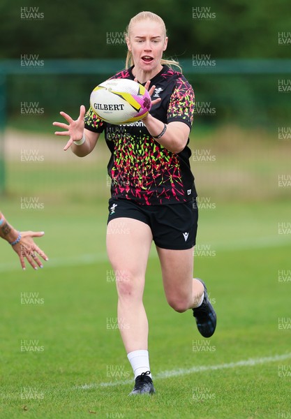 210825 - Wales Women Rugby World Cup Training Session - Cath Richards during a Wales training session ahead of their first Women’s Rugby World Cup match against Scotland
