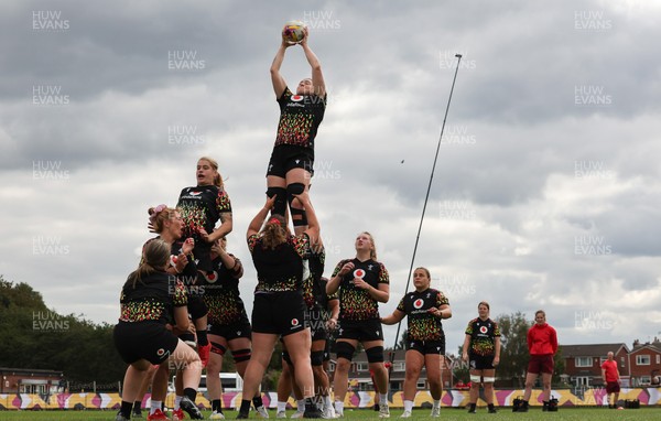 210825 - Wales Women Rugby World Cup Training Session - Gwen Crabb during a Wales training session ahead of their first Women’s Rugby World Cup match against Scotland
